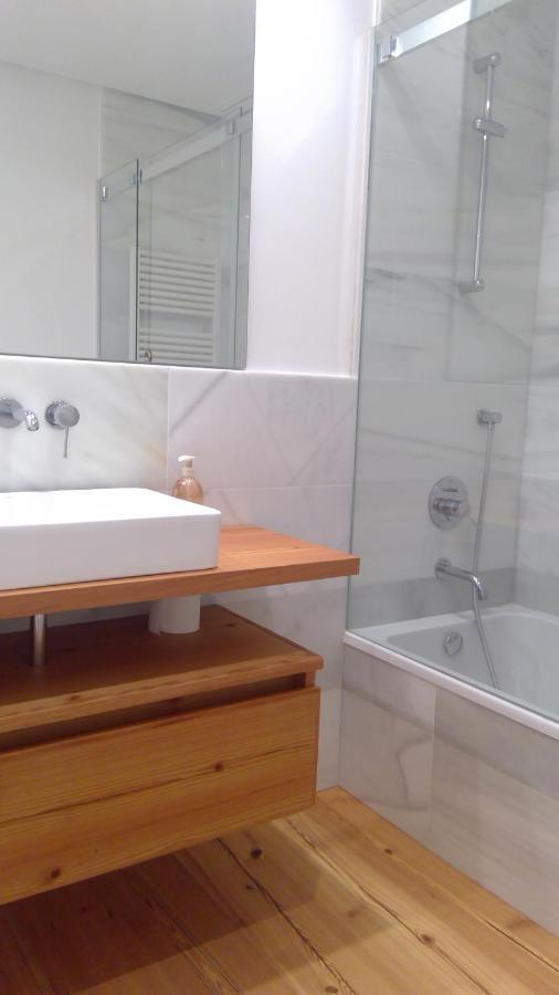Апартаменты Preciosa Habitacion Doble En Atico Con Terraza Сантьяго-де-Компостела Экстерьер фото